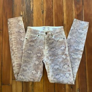 guess high waisted faux snakeskin skinny jeans